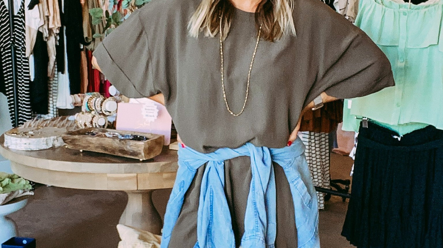 3 Ways to Style a Chambray Shirt | Fig & Willow