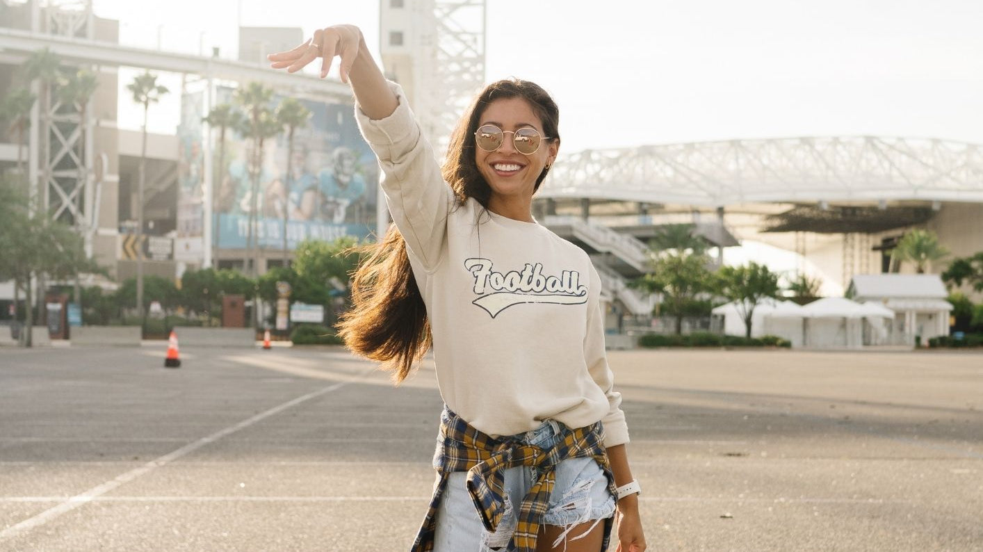 5 Looks to Wear for Your Tailgate Style